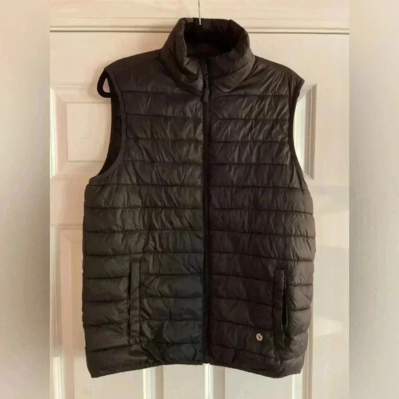 Xersion’s Men’s Small Puffer Vest - Picture 1 of 5